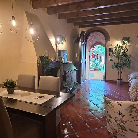 Monolocale Dalia Abbadesse Guest House Милан Экстерьер фото